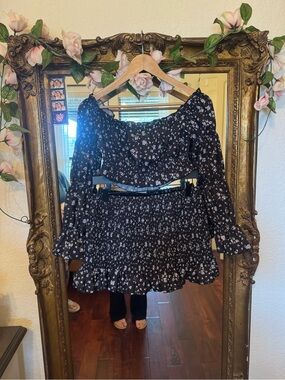 Fashion nova  Black Floral Two-Piece Dress Set - Smocked Skirt & Puff Sleeve Top